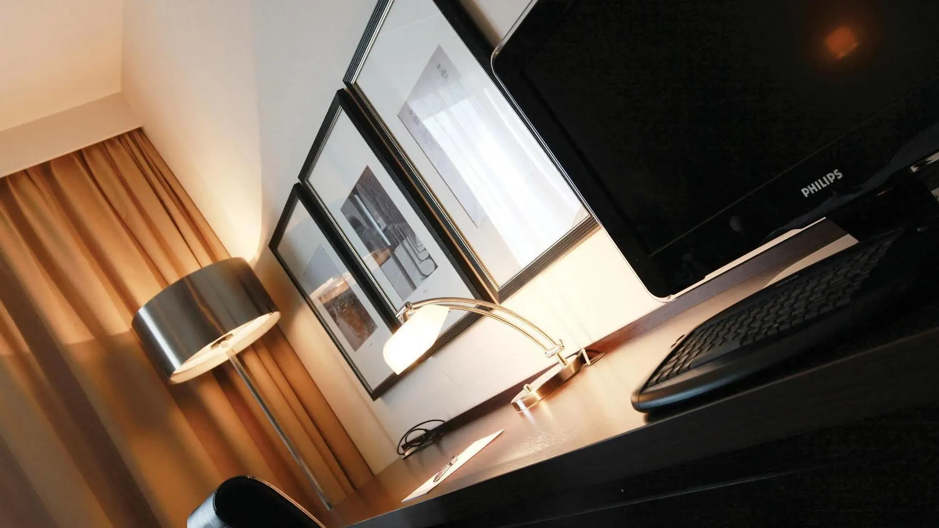 Van Der Valk Hotel Brussels Airport Diegem 4*,  Belgium